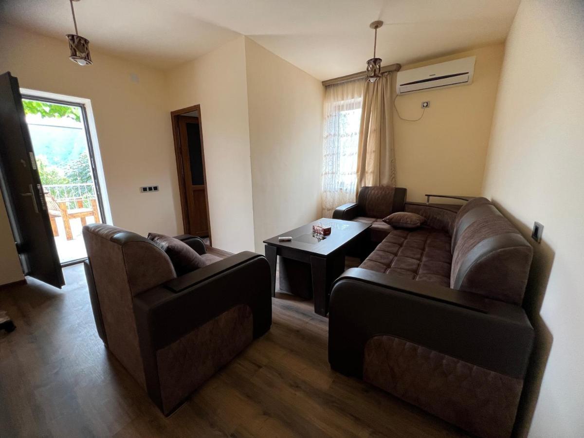 Arman Bed And Breakfast Halidzor Esterno foto